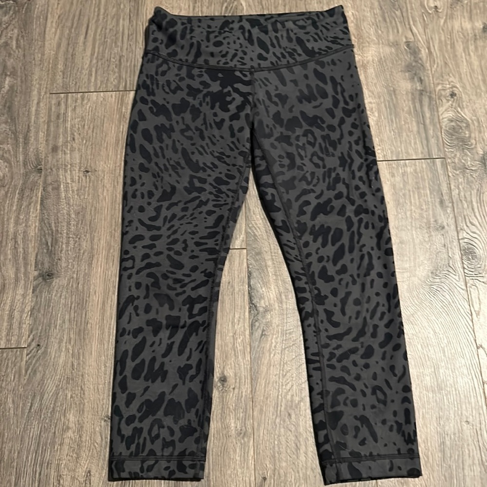 Lululemon Leopard Leggings Size 4